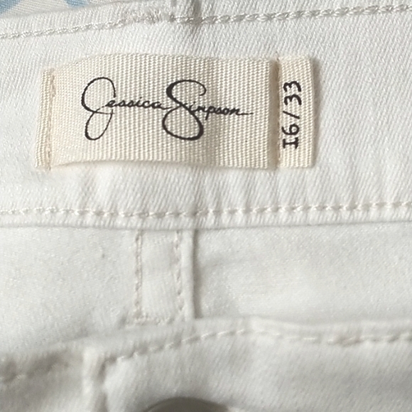 Jessica Simpson White  High Waist Shorts - Picture 9 of 10